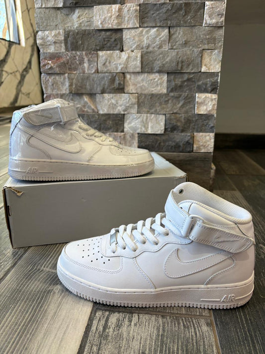 Air Force 1 Mid OG
