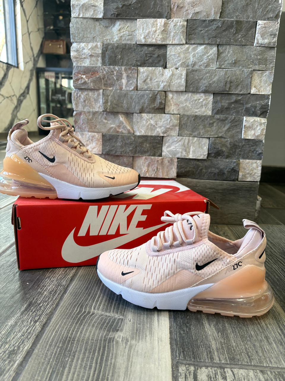 Nike 270 G5